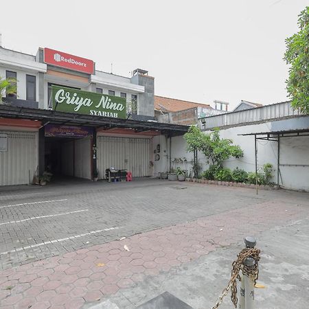 Reddoorz At Pondok Candra Surabaya Exterior photo